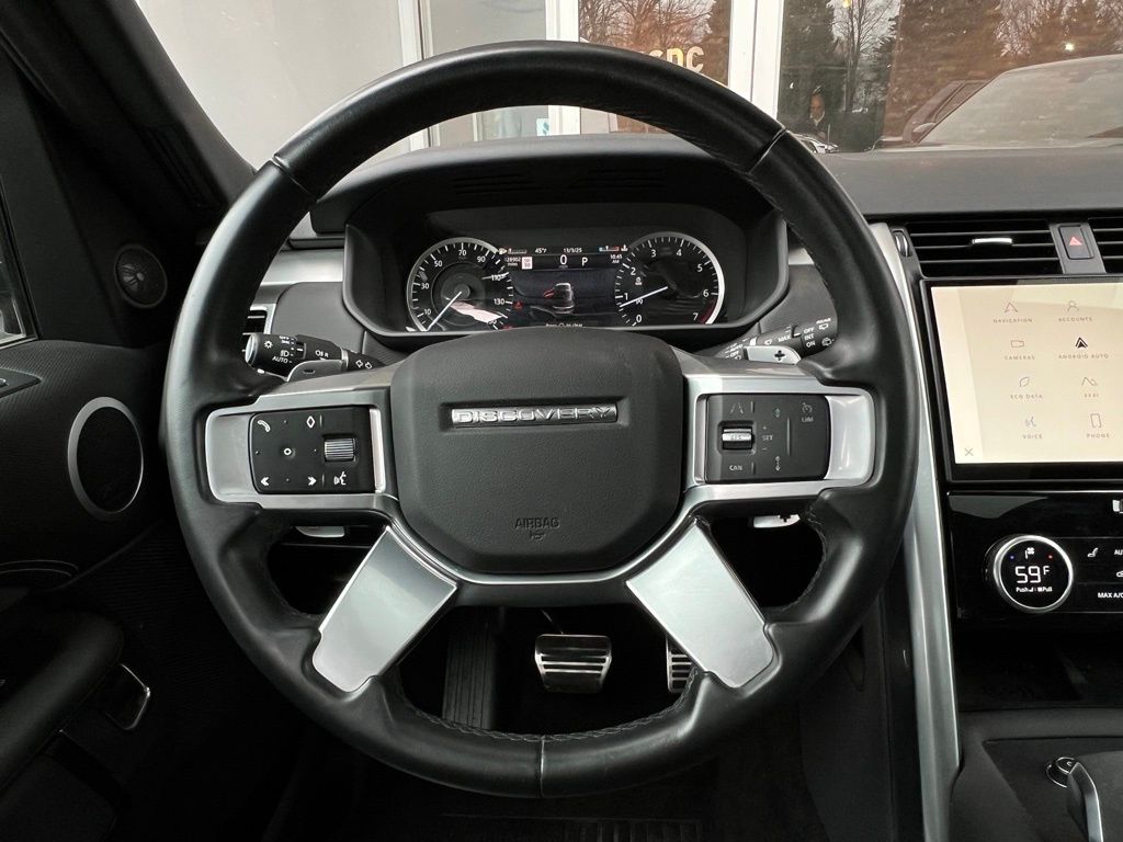 2023 Land Rover Discovery S R-Dynamic photo