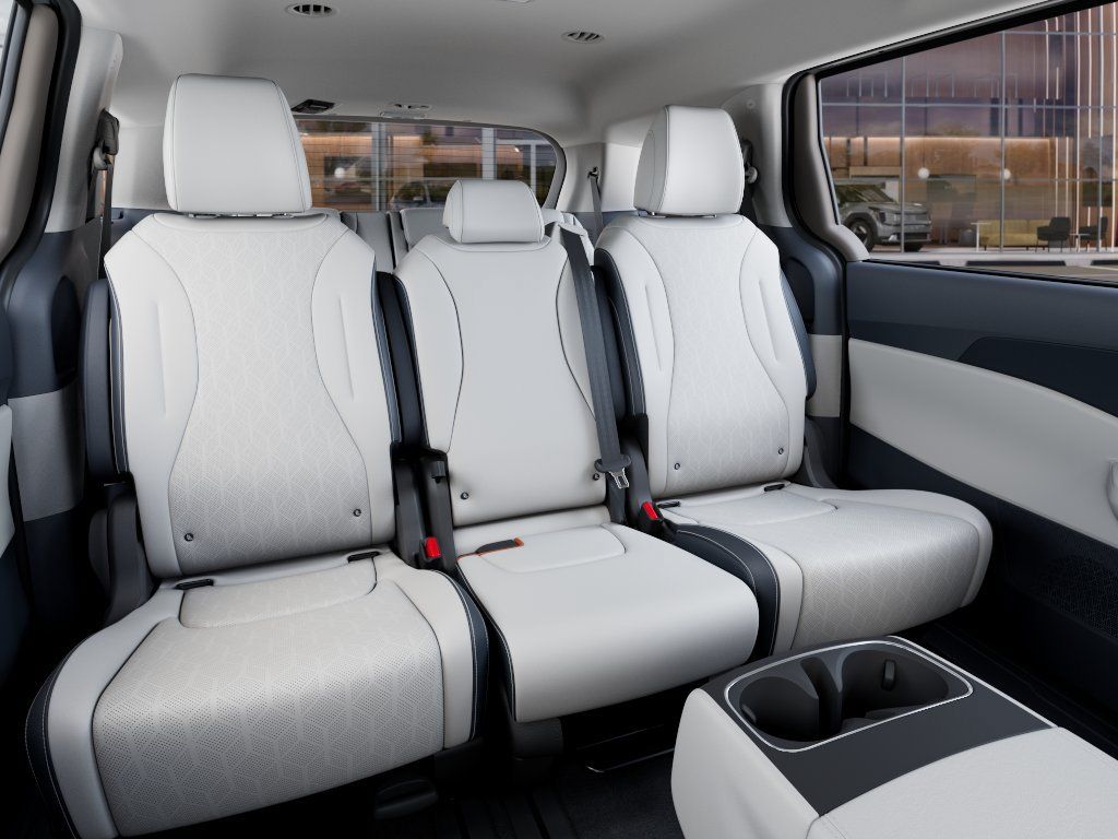 New 2026 White Kia EX image 16