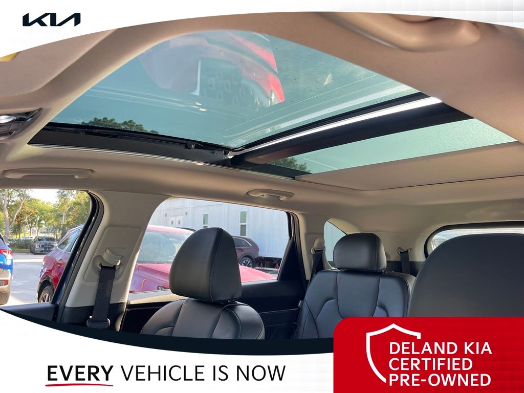 Used 2025 Kia Sorento SUV