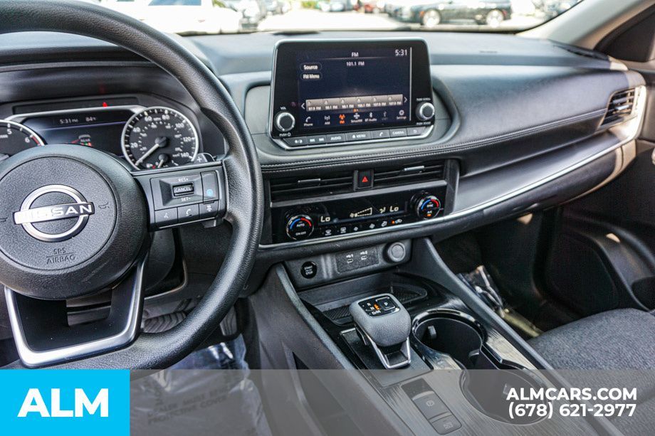 Used 2024 Silver Nissan SV image 31