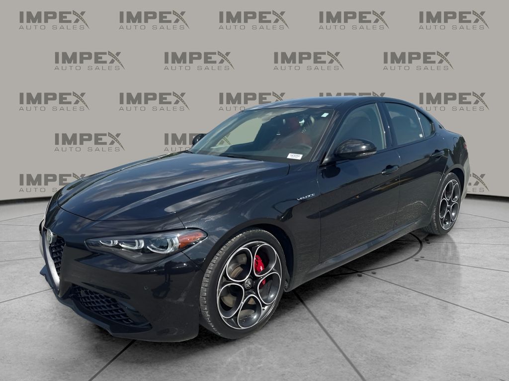 2024 Alfa Romeo Giulia Veloce RWD's photo