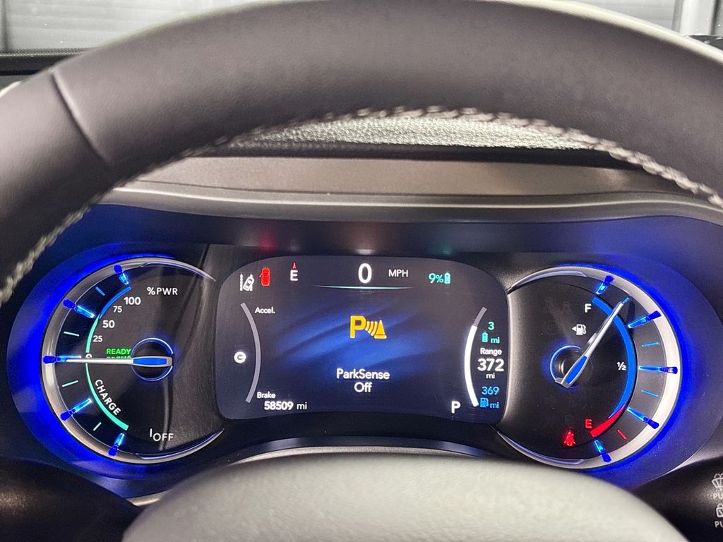 2024 Chrysler Pacifica Hybrid Select