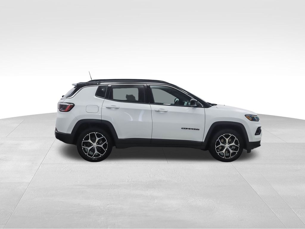 Thumbnail: 2024 Jeep Compass - 6
