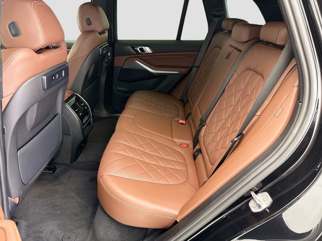 Thumbnail: 2023 BMW X5 - 20