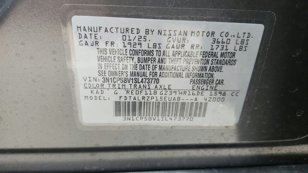 2025 Nissan Kicks Play