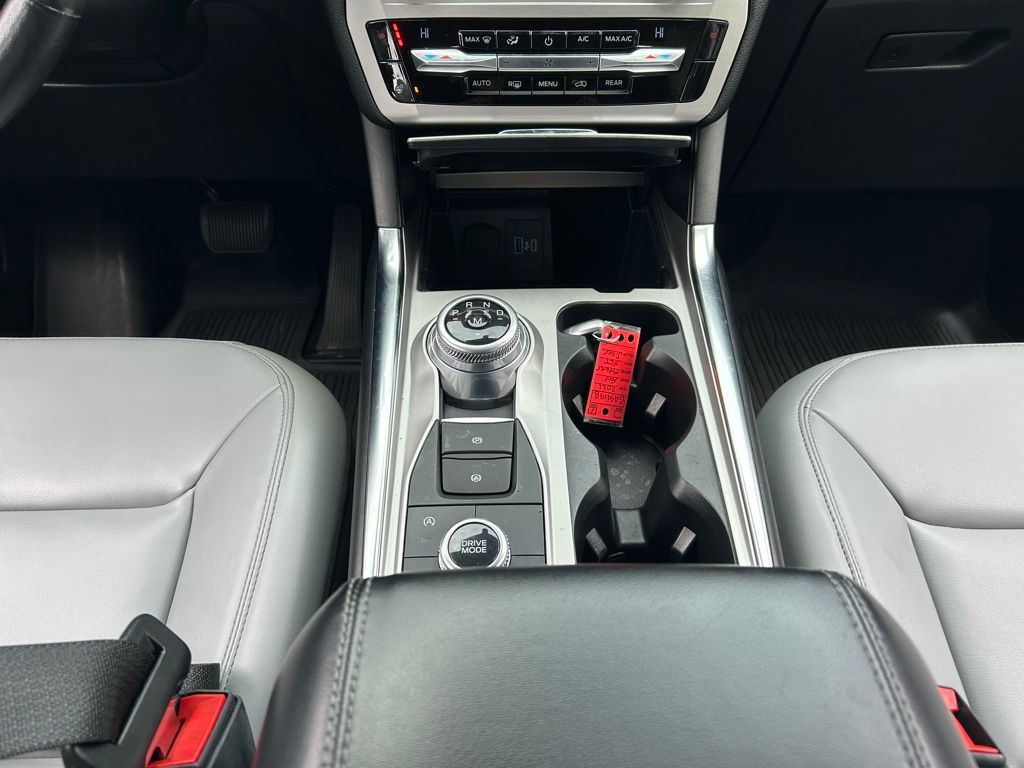 2021 Ford Explorer XLT 17