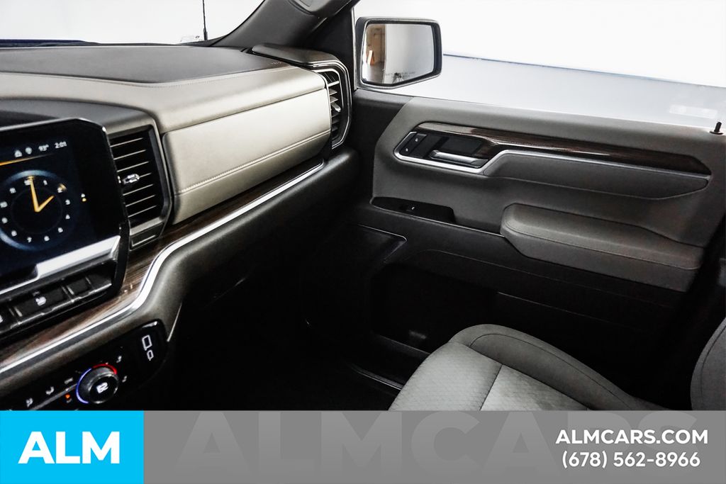 Used 2025 Blue Chevrolet LT image 44