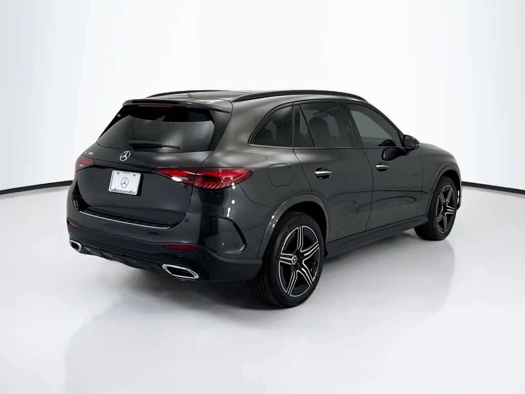Thumbnail: 2023 Mercedes-Benz GLC - 5