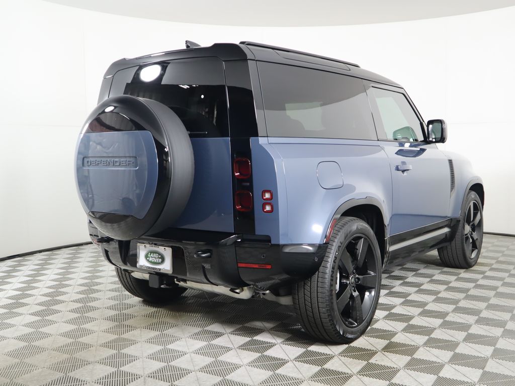 2024 Land Rover Defender 90 5