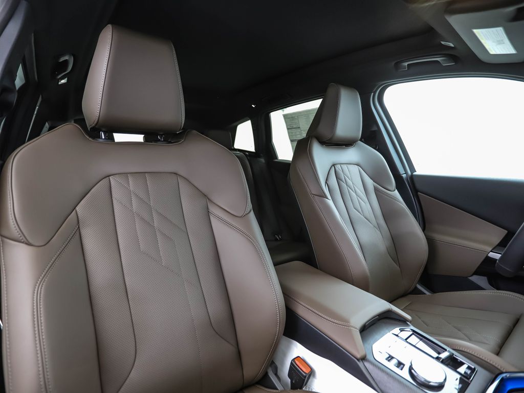 Thumbnail: 2026 BMW X3 - 32