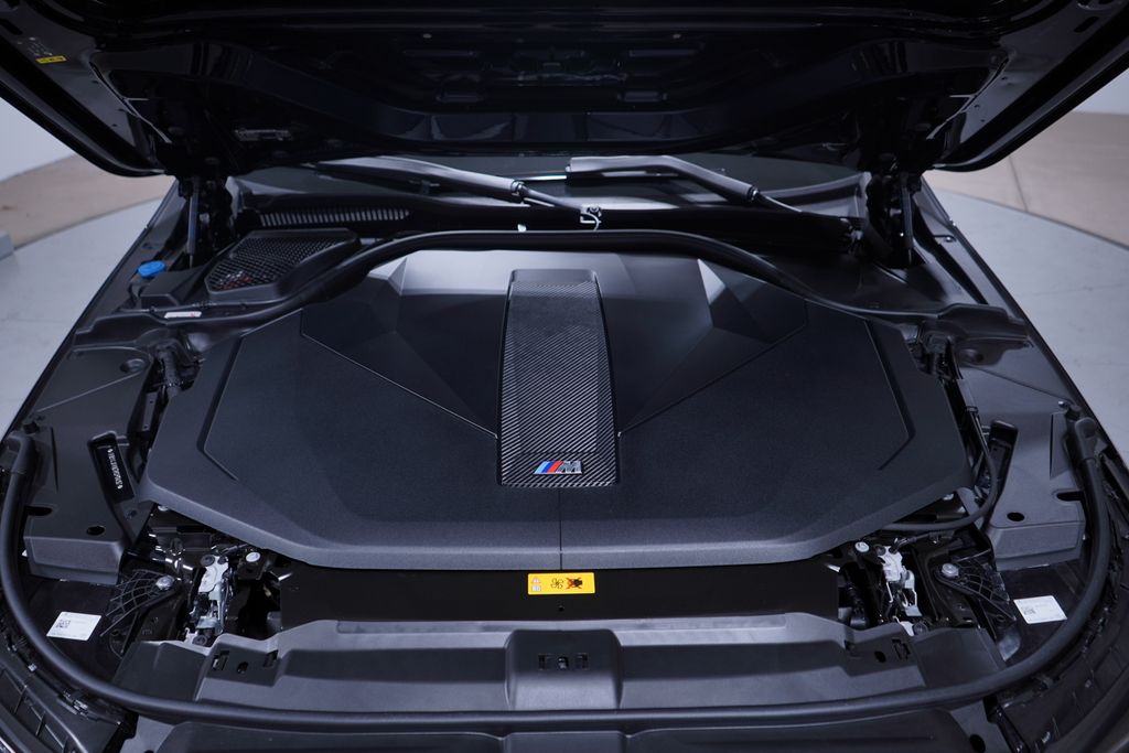 Thumbnail: 2024 BMW i5 - 24