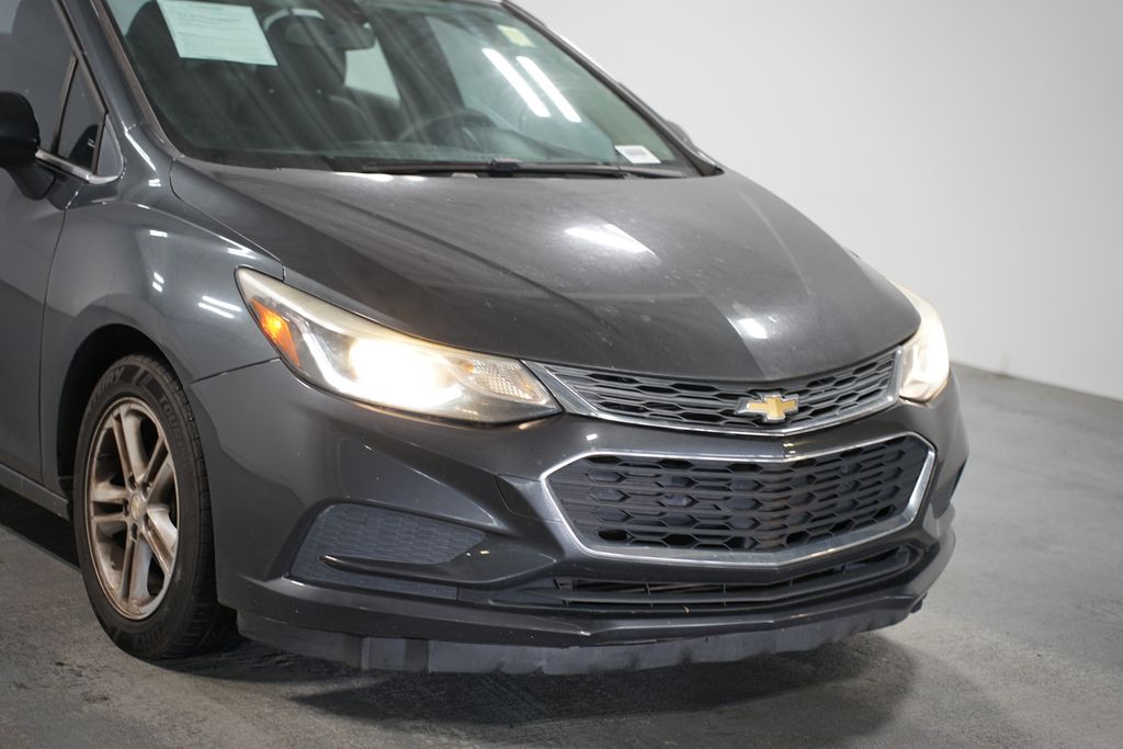 2017 Chevrolet Cruze LT 4