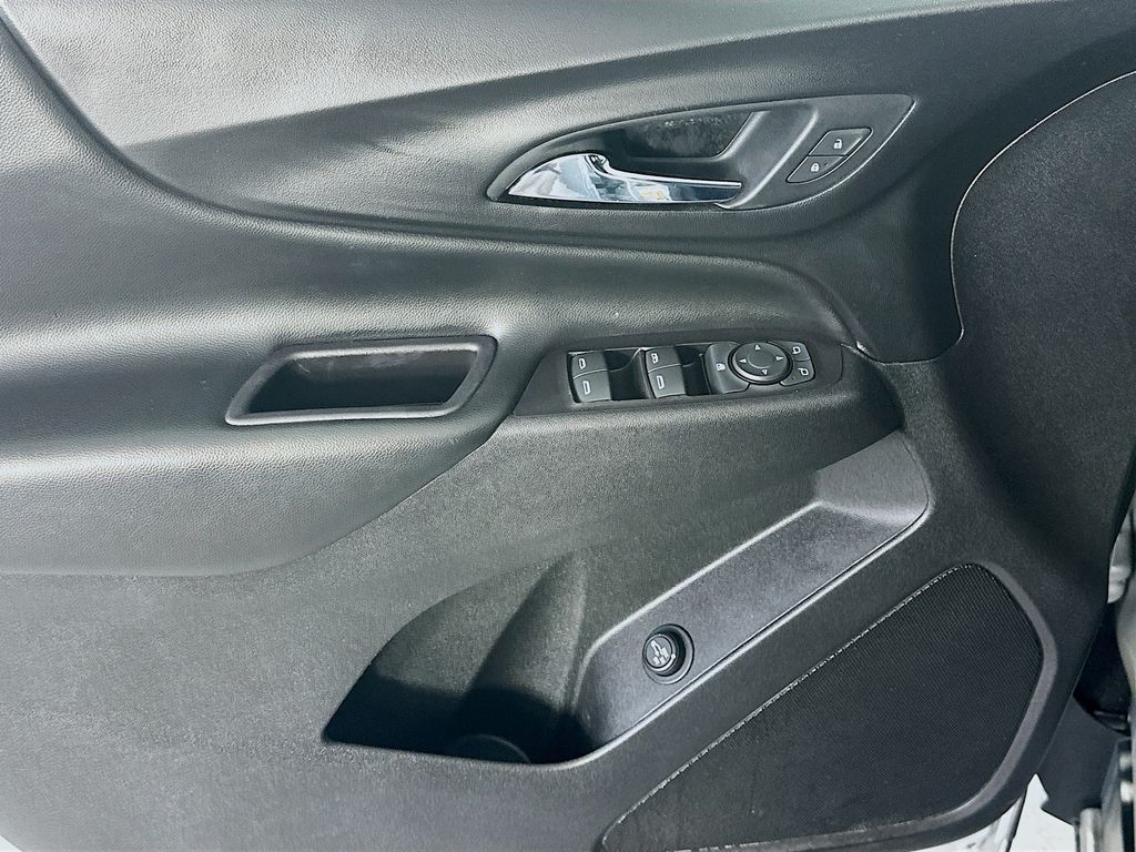 Used 2020 Silver Chevrolet LT image 23