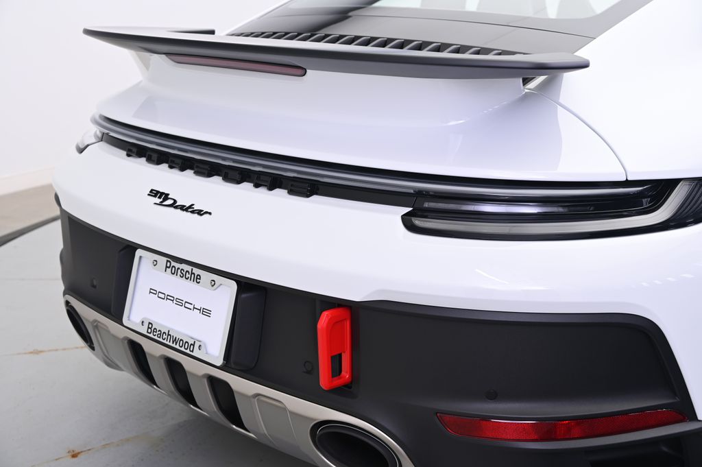 2024 Porsche 911 Carrera S 18