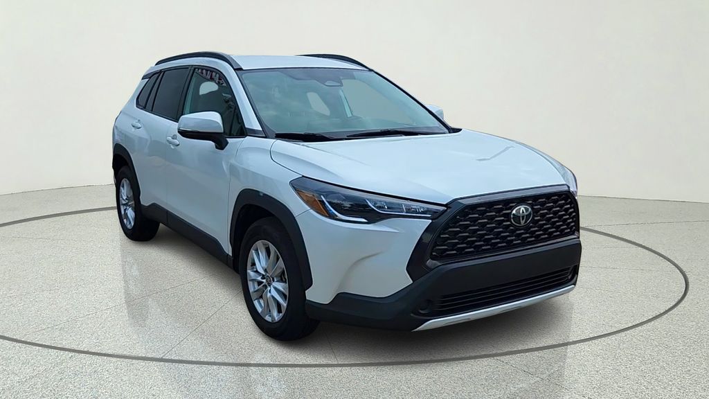 2023 Toyota Corolla Cross LE
