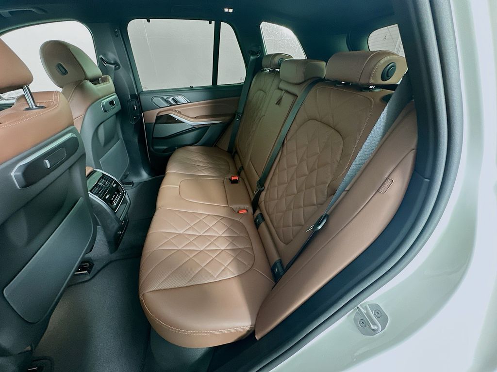 2026 BMW X5 xDrive40i 17