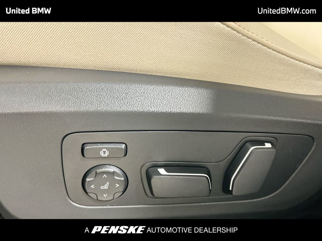 Thumbnail: 2026 BMW X3 - 12