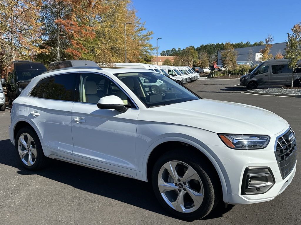 2021 Audi Q5 45 Premium Plus 2