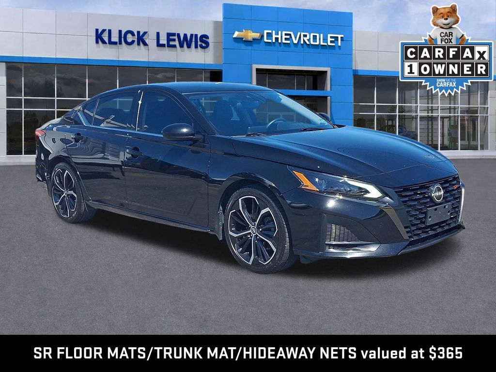 2023 Nissan Altima 2.5 SR Black at South Hills Kia