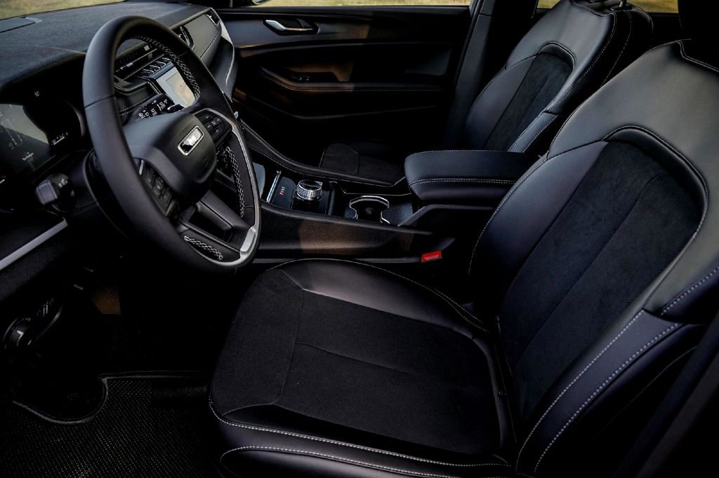 New Car 2025 Jeep Grand Cherokee  Altitude X For Sale Under $50,000 In Taylor, Texas