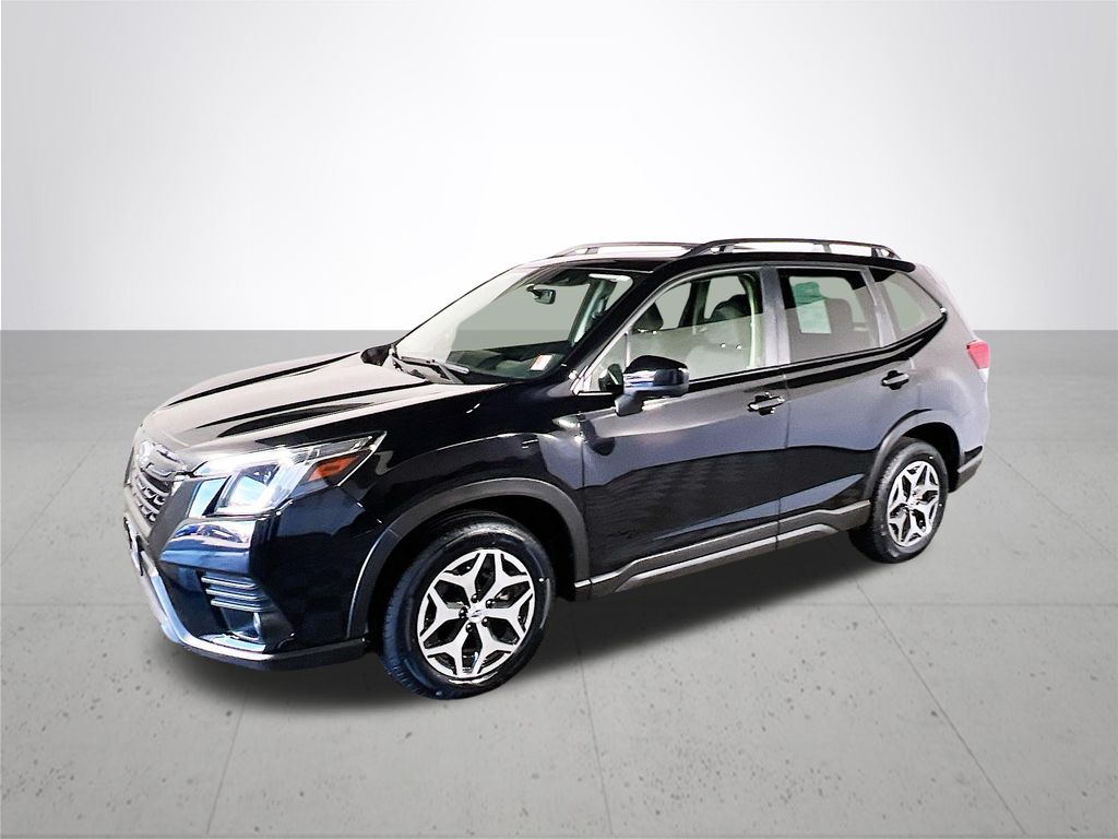 Certified 2022 Subaru Forester Premium with VIN JF2SKADC6NH413726 for sale in Gladstone, OR