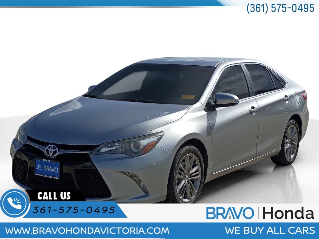 2015 Toyota Camry SE