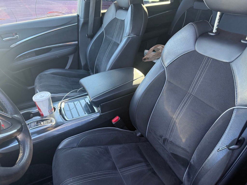 Thumbnail: 2019 Acura MDX - 4