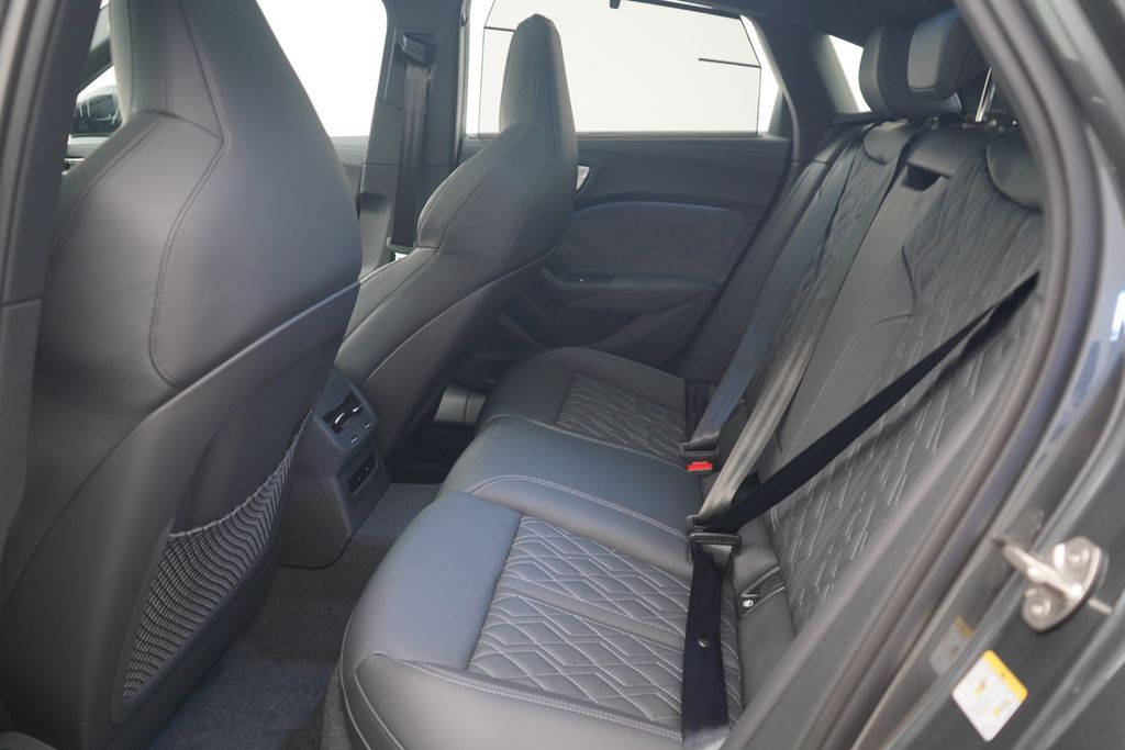 Thumbnail: 2025 Audi S5 - 7