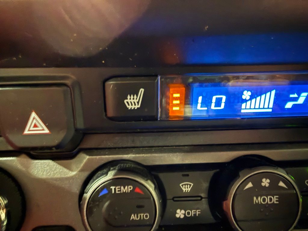 Thumbnail: 2020 Toyota Tacoma - 28