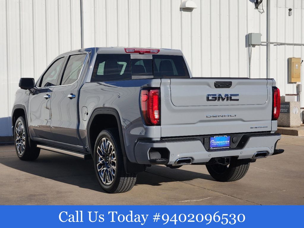 2025 GMC Sierra 1500 Denali Ultimate 3