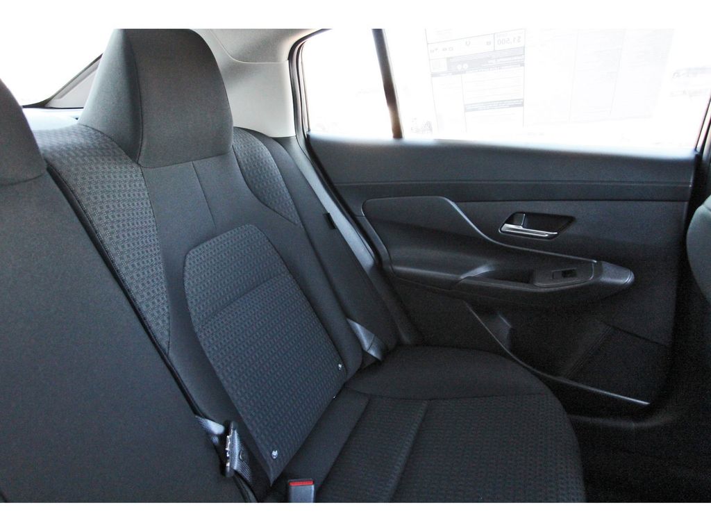2026 Nissan Sentra S - 9