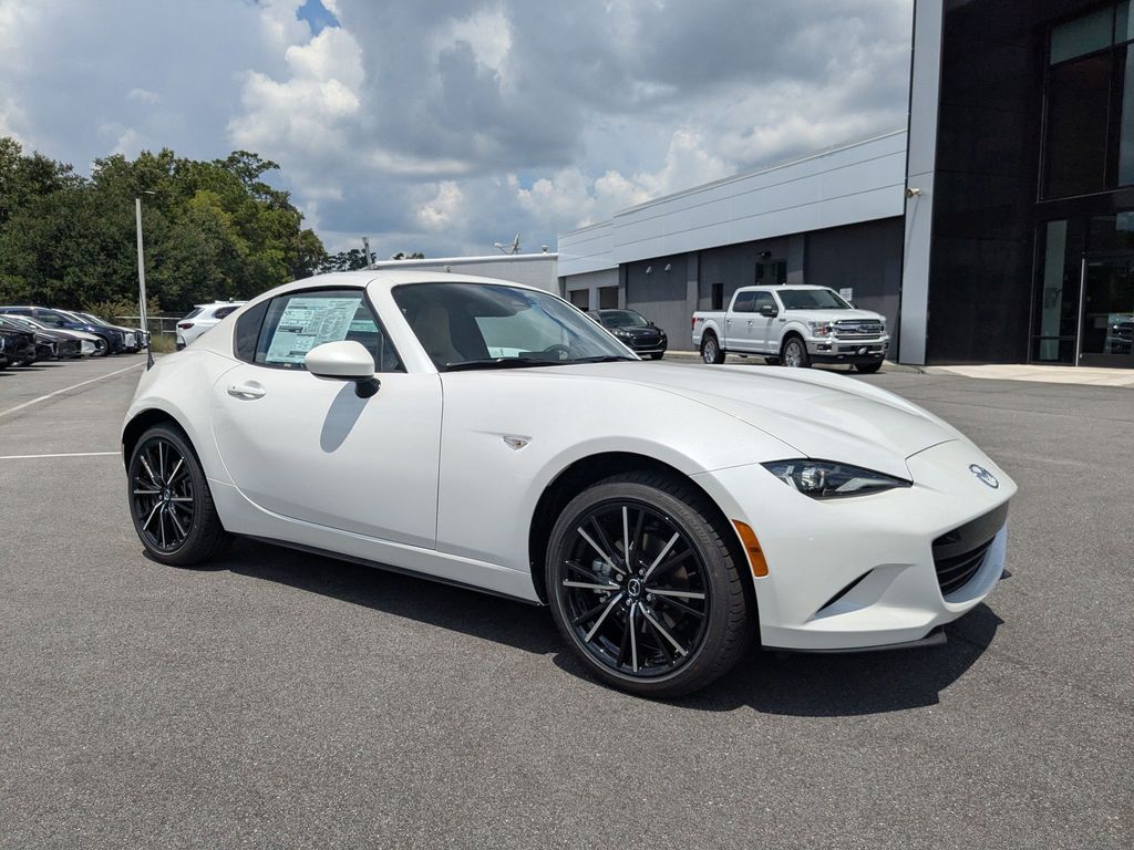 2025 Mazda MX-5 Miata RF Grand Touring