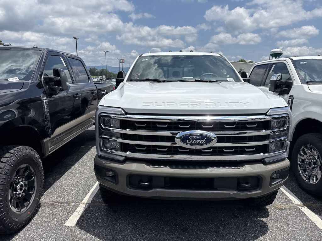 2026 Oxford White Ford Super Duty F-250 SRW King Ranch 4X4 Truck