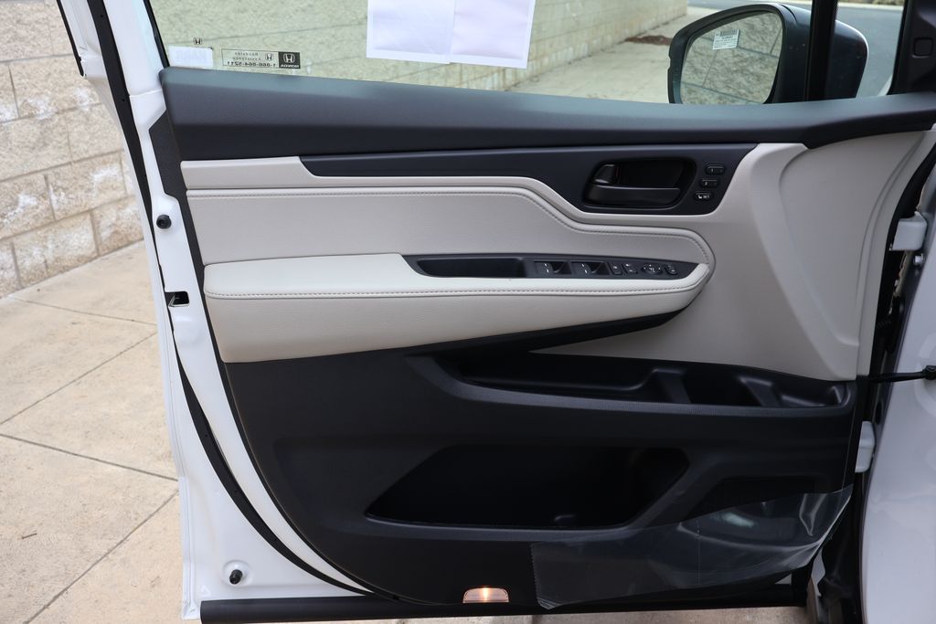 2025 Honda Odyssey EX-L 20
