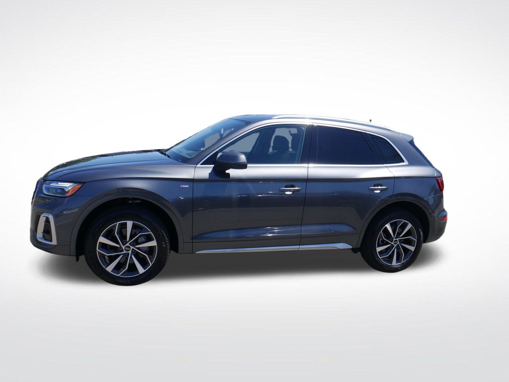 Thumbnail: 2023 Audi Q5 - 2
