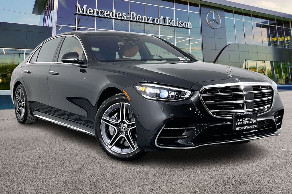Graphite Gray Metallic 2026 Mercedes-Benz S-Class S 580 4MATIC Sedan All-Wheel Drive 9-Speed Automatic