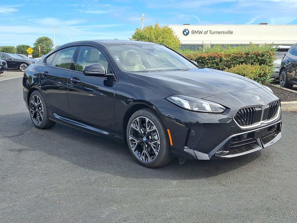 Thumbnail: 2026 BMW 2 Series - 2