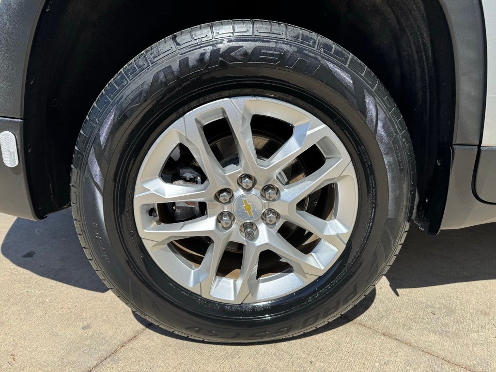 Used Car 2018 Chevrolet Traverse  Ls For Sale Under $20,000 In Georgetown, Texas