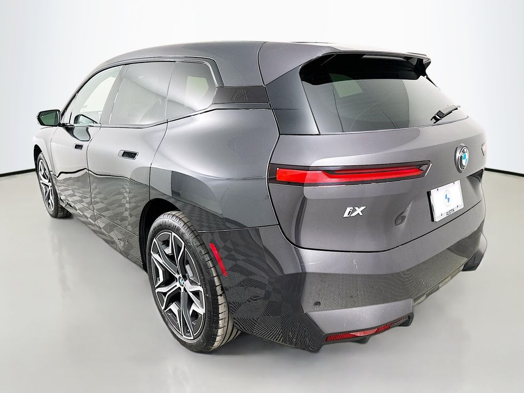 Thumbnail: 2026 BMW iX - 7