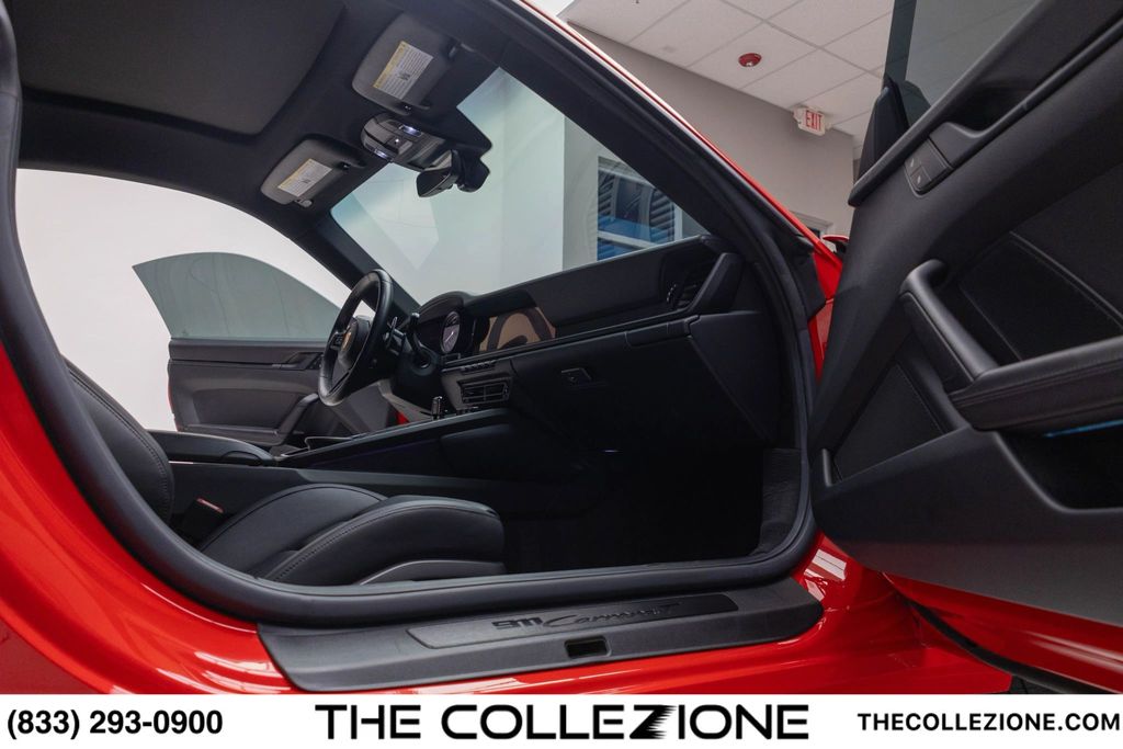 2023 Porsche 911