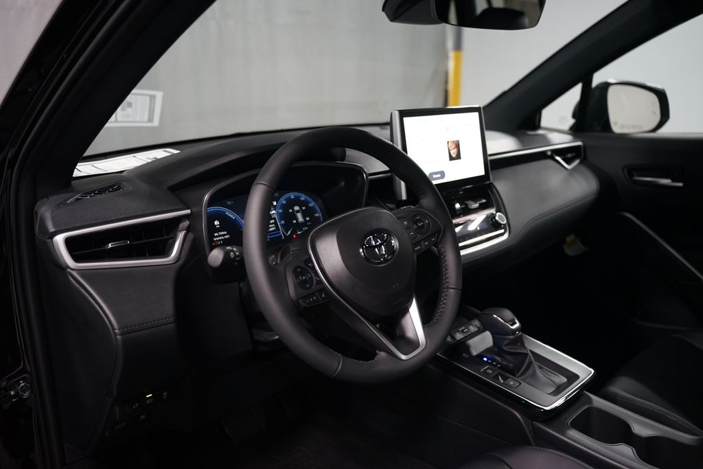 Thumbnail: 2026 Toyota Corolla Cross - 16