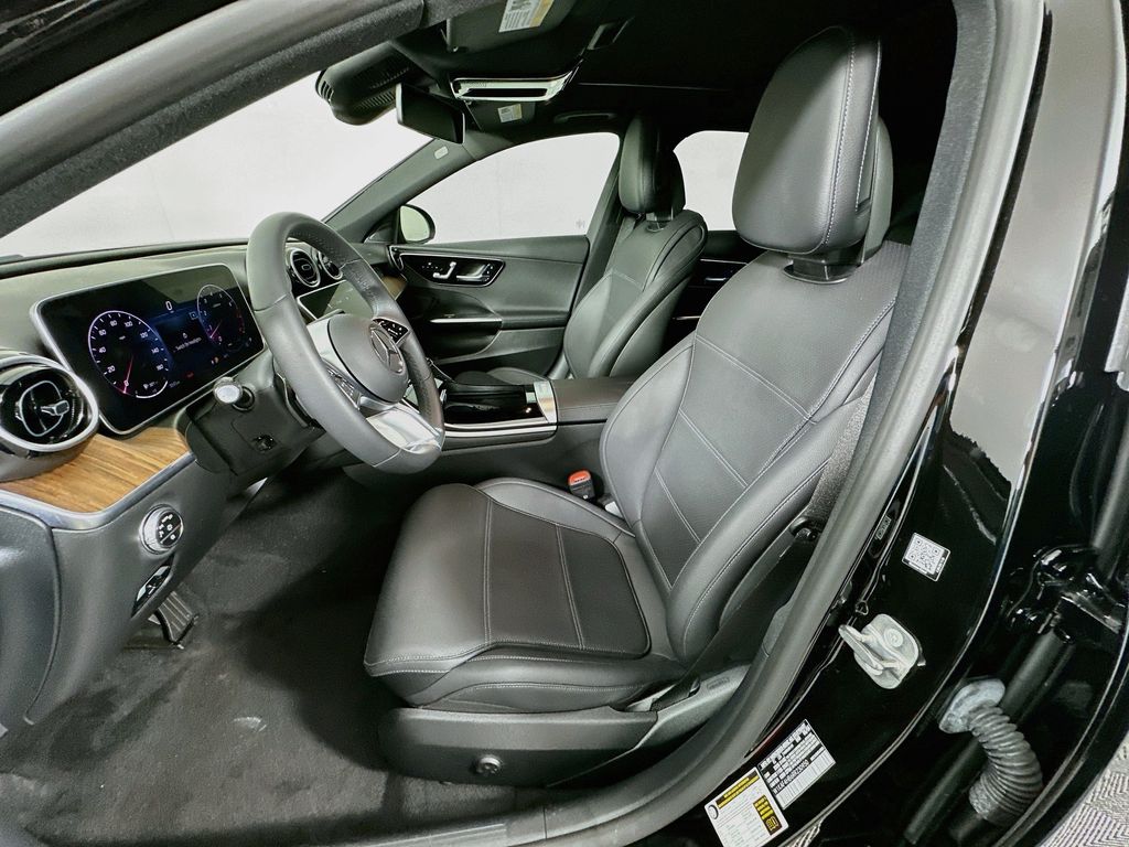 Thumbnail: 2024 Mercedes-Benz C-Class - 20