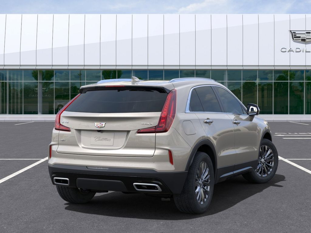 2024 Cadillac XT4 Premium Luxury 4