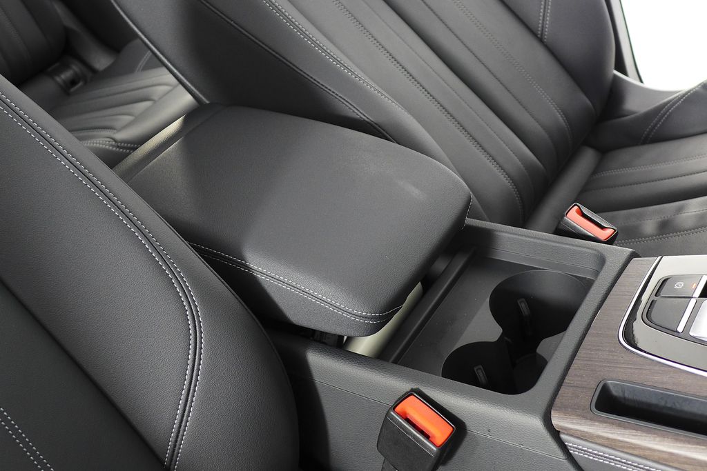 Thumbnail: 2023 Audi Q5 - 16