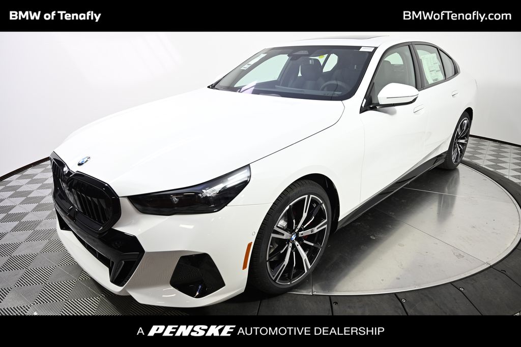 Thumbnail: 2026 BMW 5 Series - 1