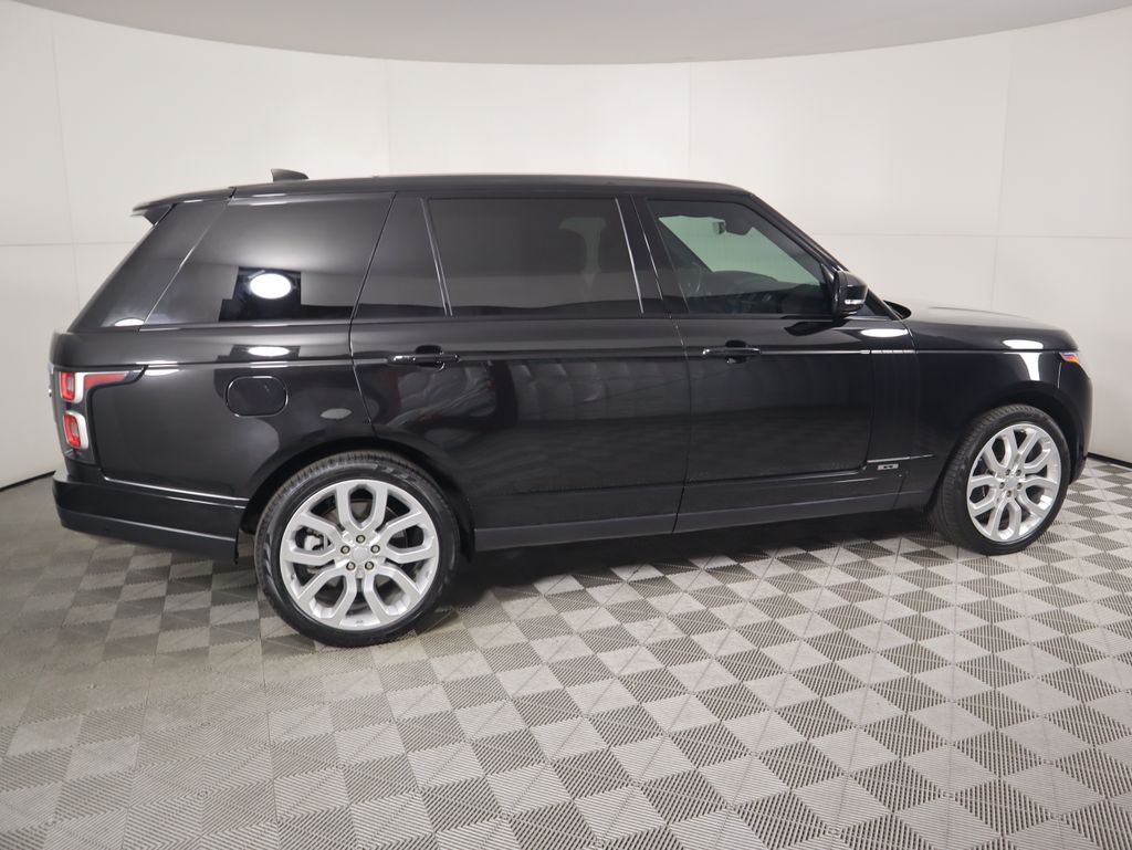 Thumbnail: 2020 Land Rover Range Rover - 4