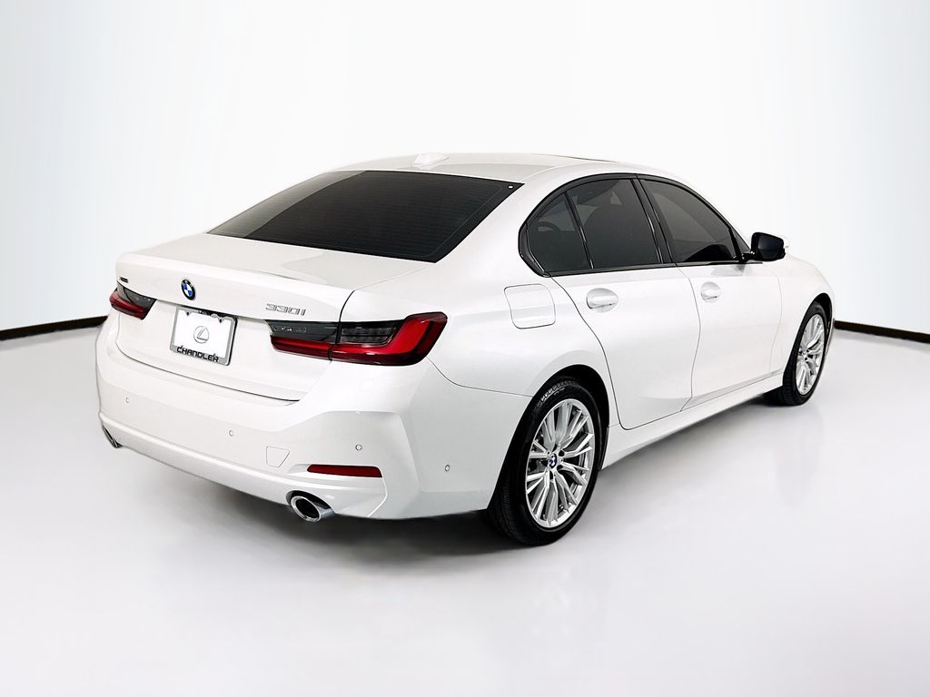 Thumbnail: 2023 BMW 3 Series - 5