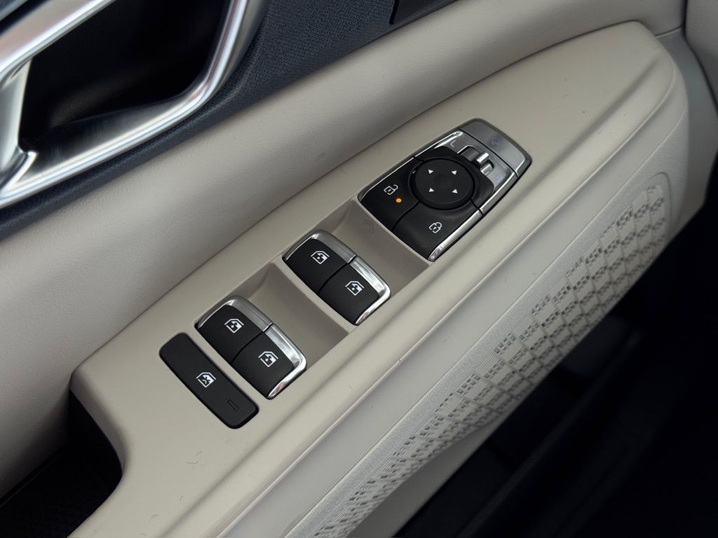 2026 Kia Carnival EX White at Community Kia