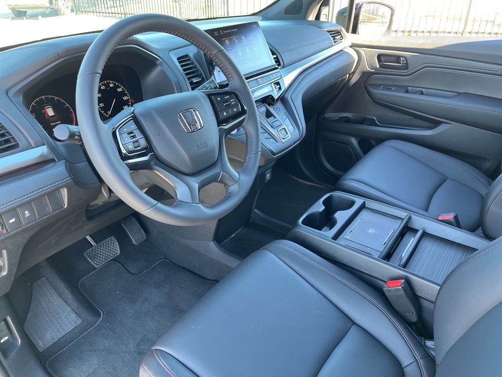 Thumbnail: 2026 Honda Odyssey - 20