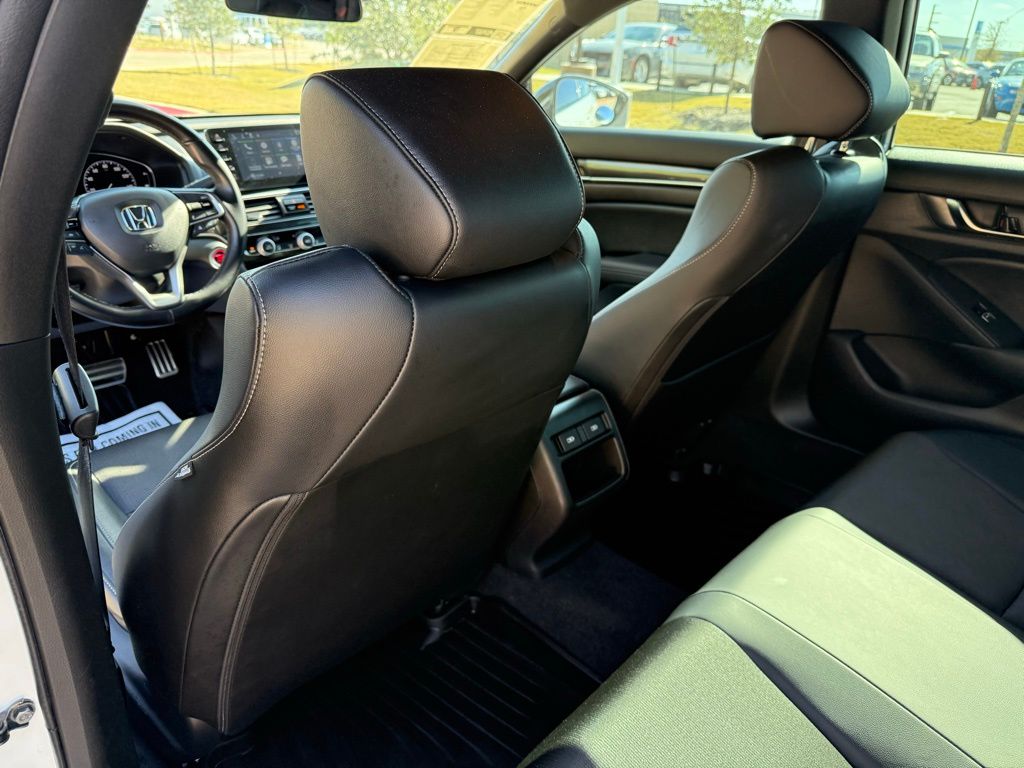 Thumbnail: 2022 Honda Accord - 21